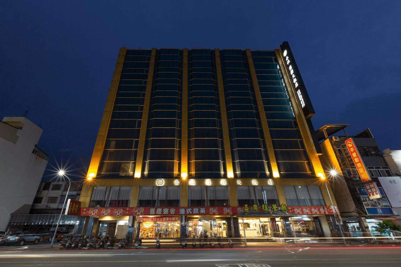 Ever Delightful Business Hotel Chiayi Exterior foto